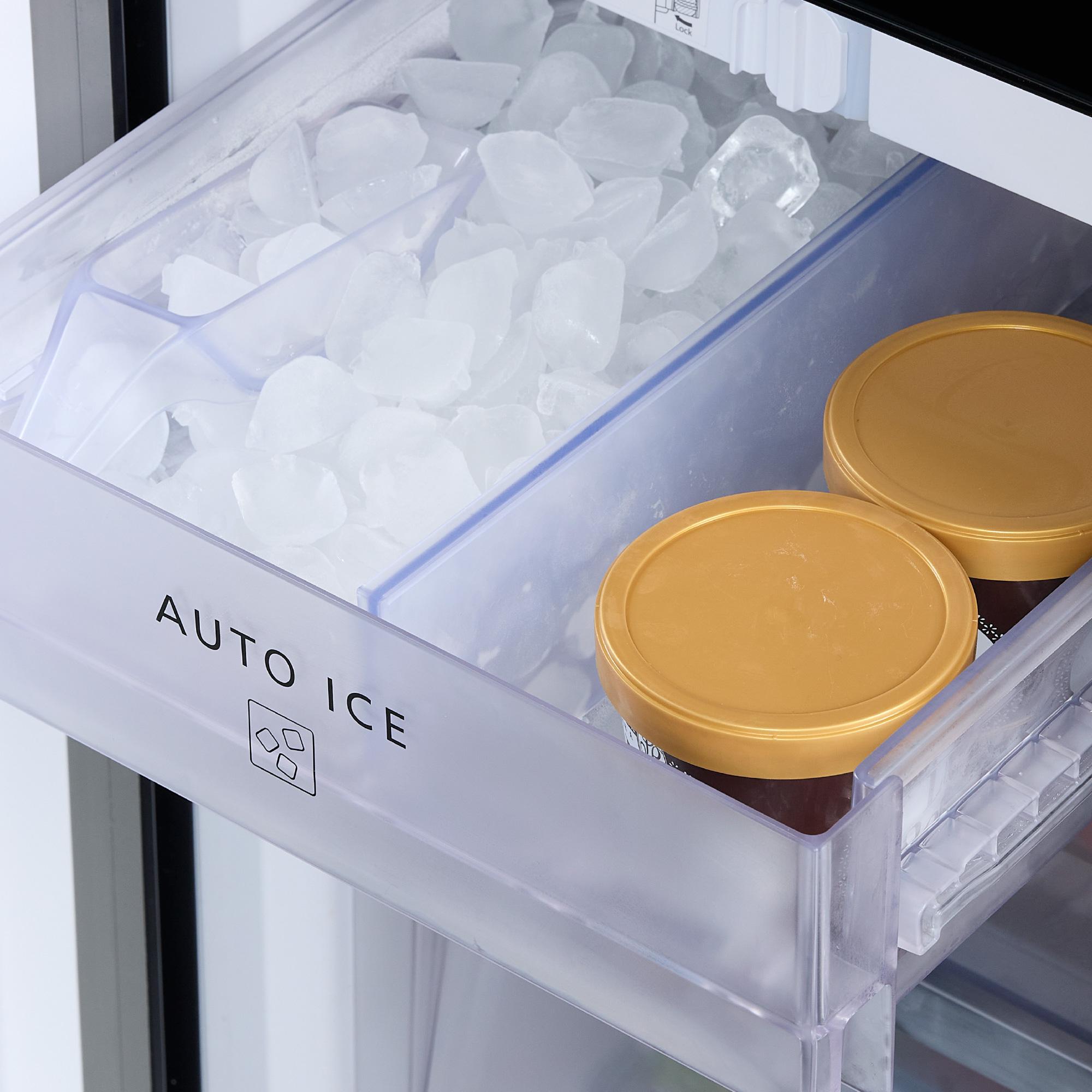 Flexible divided ice box + ice scoop