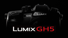 LUMIX GH5