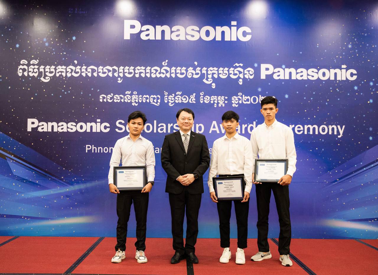 Panasonic Awards Scholarships to Outstanding Students  in Cambodia
