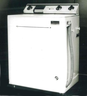 第一台洗衣機N-2000照片