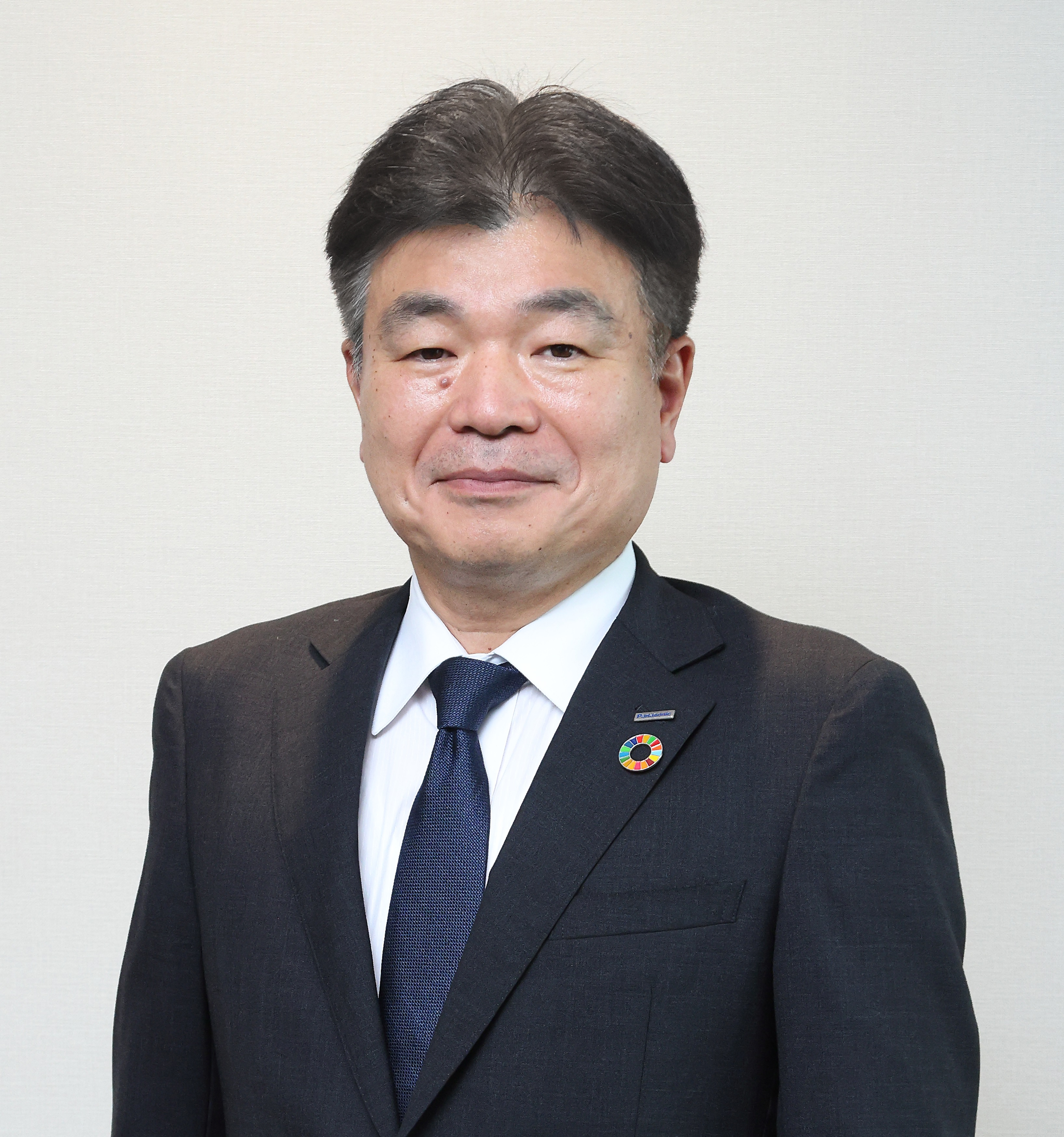 Photo: Representative Director, President Inoue Jiro