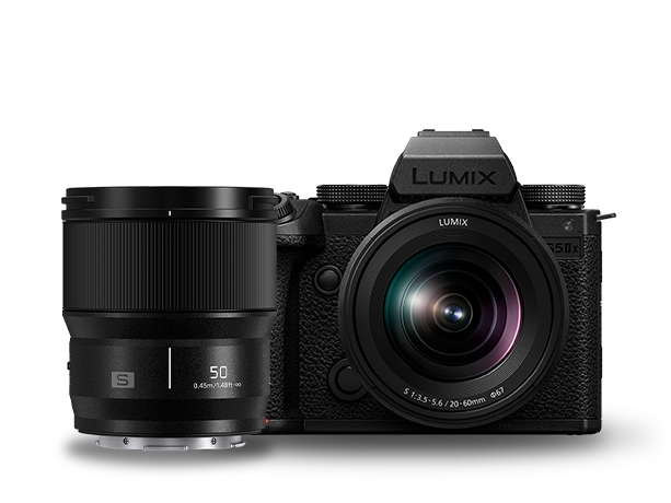 Photo de Appareil photo hybride plein format LUMIX S5IIX DC-S5M2XW