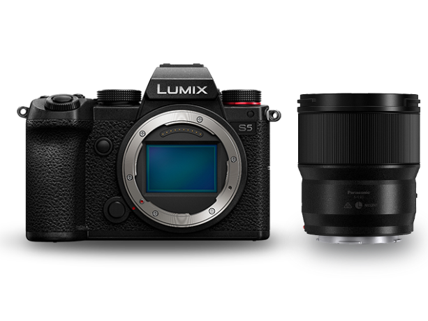 Foto di Fotocamera mirrorless full frame LUMIX DC-S5E50-Kit