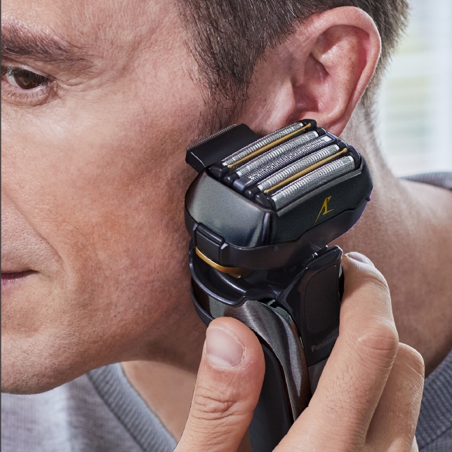 Pop-up Trimmer for a Quick Pre-shave