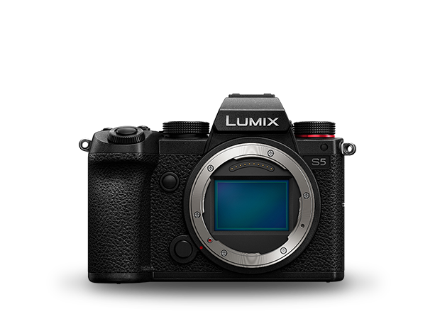 Foto av LUMIX S DC-S5 systemkamera