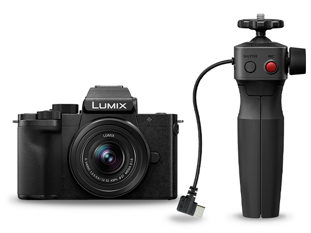 Fotografija Fotoaparat LUMIX G DC-G100D z USB Type-C in držalom za stojalo DMW-SHGR2