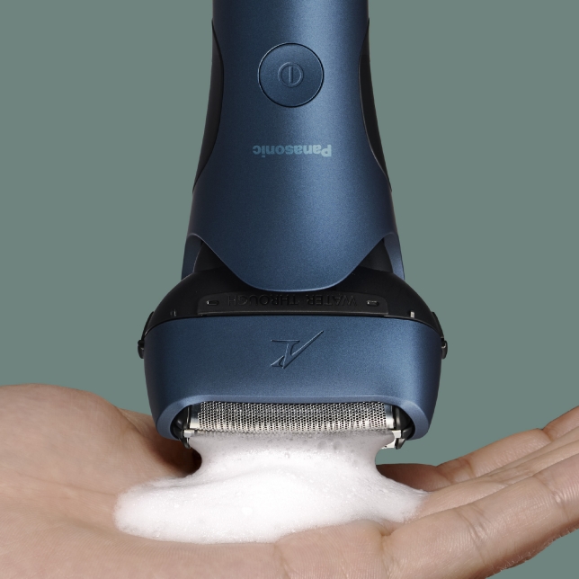 Waterproof Electric Shaver | ES-LT4B | Panasonic UK & Ireland